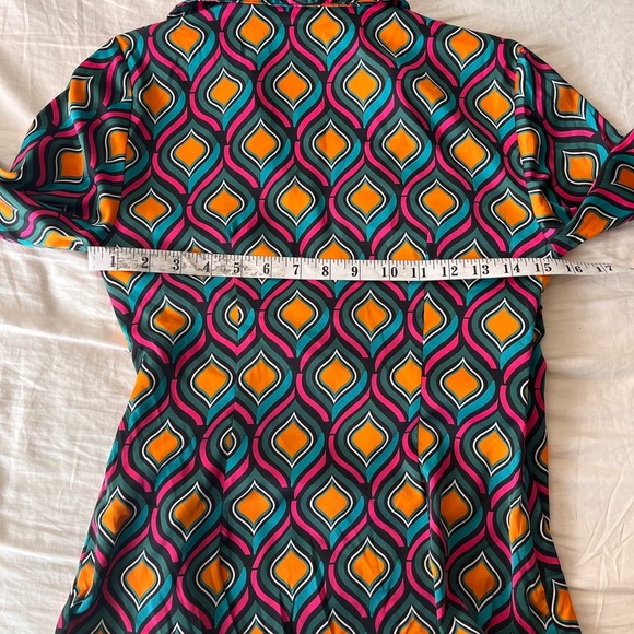 NWT Cupcakes and Cashmere Multicolour Geo Print Wrap Blouse XS - Picture 12 of 14